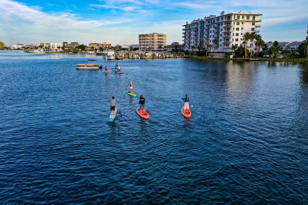 Stand Up paddle board Tour  guided tour sunset tour people on paddleboards